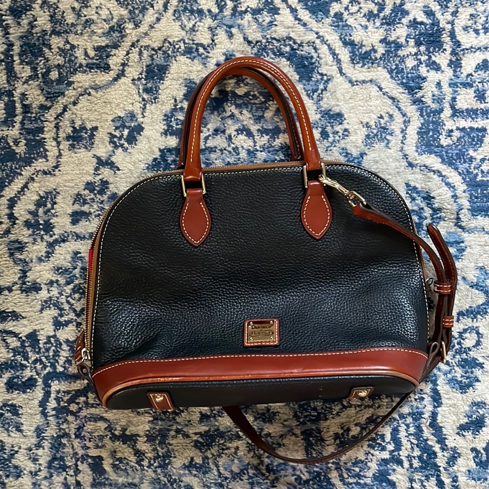 Dooney & Bourke bag